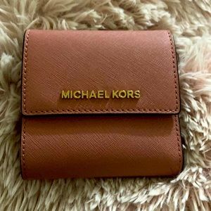 Pink Trifold Michael Kors Wallet